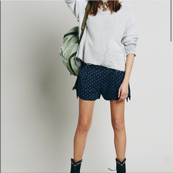 Free People Navy Boho Bella Pull On Shorts w/Side Ties - Picture 2 of 9